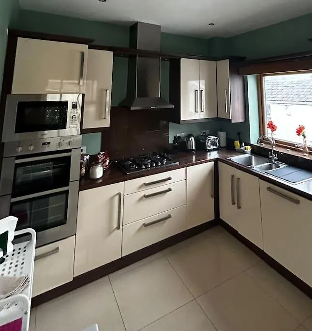 Central House Close Temple Bar Very Spacious Dublin Ireland